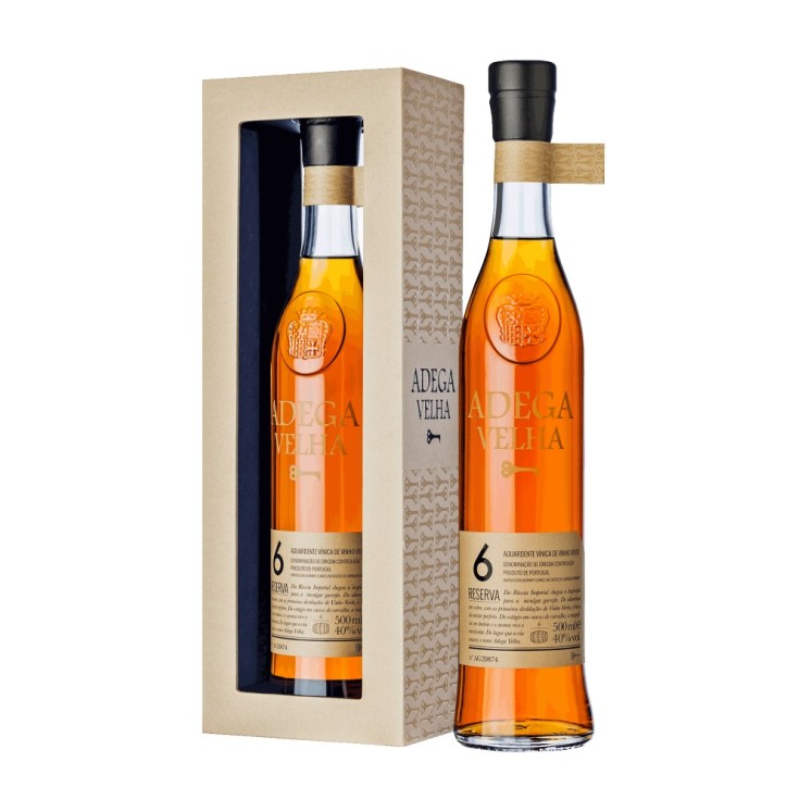 Aguardente Adega Velha 6 Anos Reserva